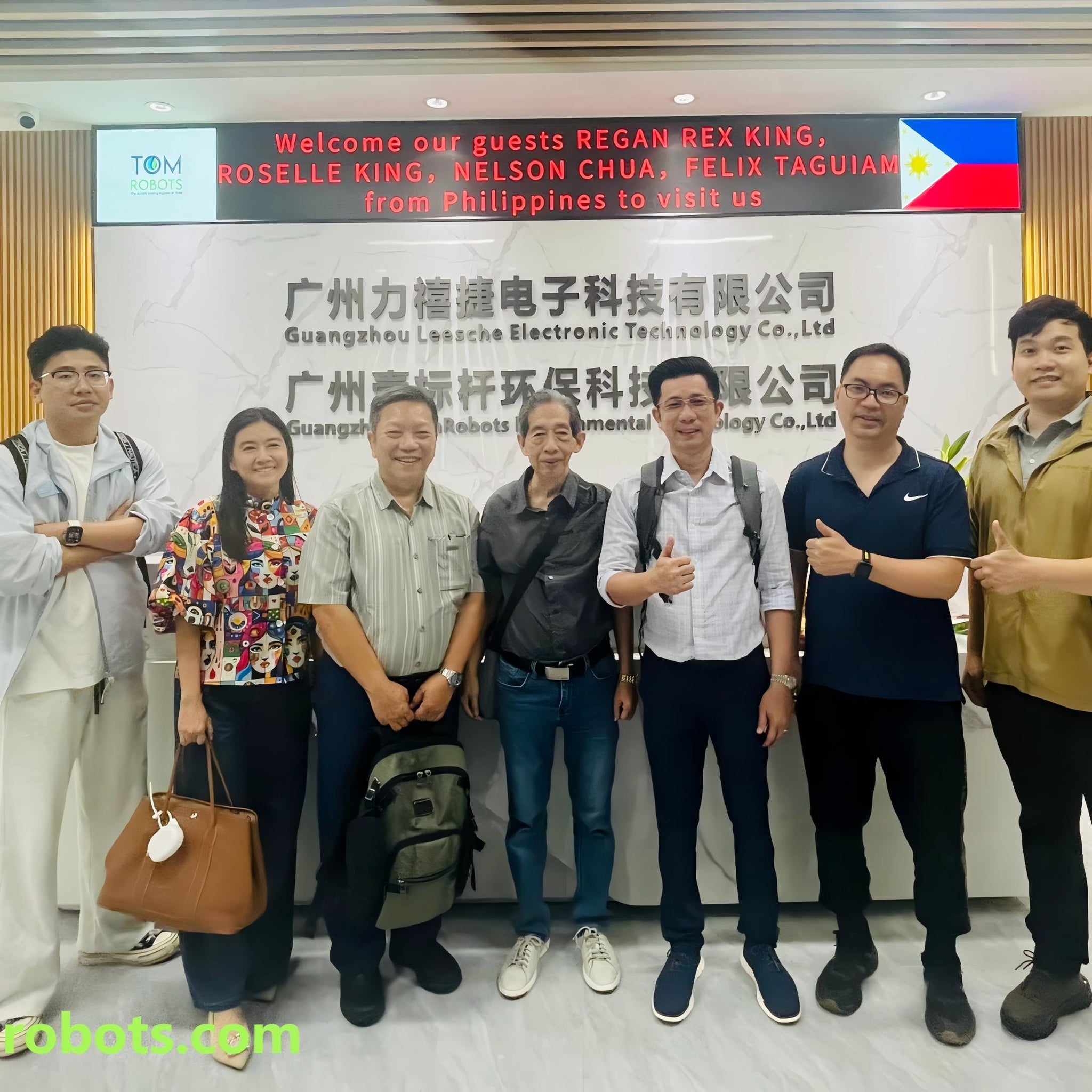 Technology Empowering Sustainability: How TomRobots Supports Philippine Businesses in Tackling Circular Economy Challenges